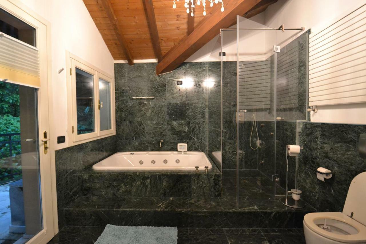 Villa Rina Deluxe And Cottage Porto Ceresio Eksteriør billede